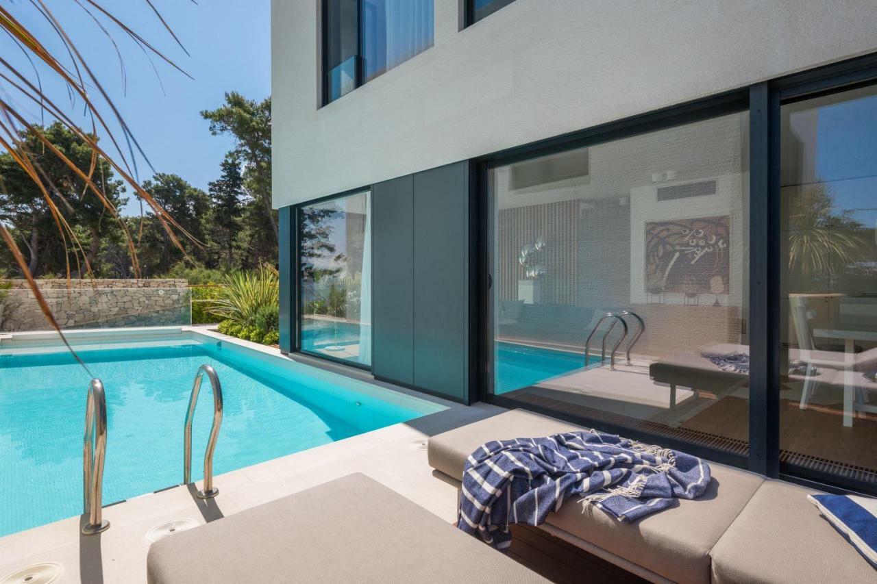 Agapao Villas Sutivan Exteriér fotografie